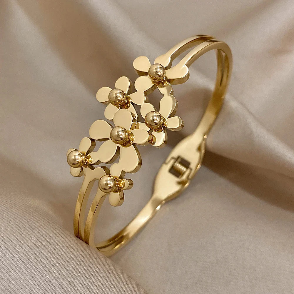 Pulseira Flores Douradas