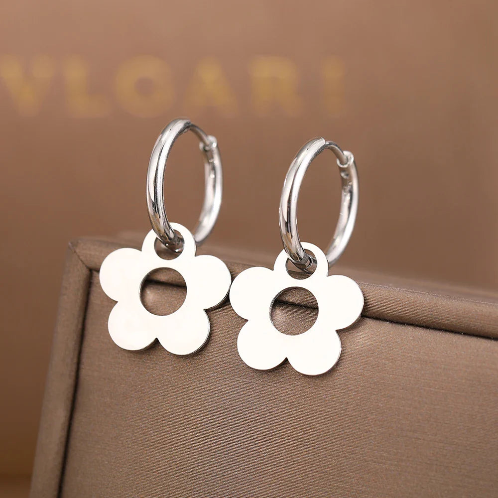 Brinco Argola Flor Ibiza