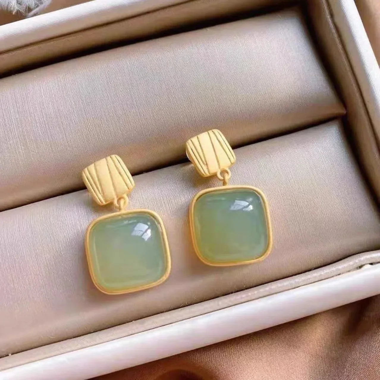 Brinco Jade Green